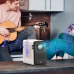 D100 180 lúmenes ANSI Mini LED + LCD Proyector de espejo de pantalla inalámbrico para teléfono inteligente, AU Plug - Imagen 4