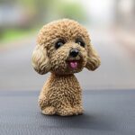 Adornos de coche para perro con cabeza temblorosa, resinas, regalos de Año Nuevo con perro de dibujos animados encantadores con cinta adhesiva de doble cara, Yellow Teddy Cartoon Dog