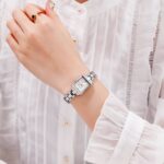 SKMEI 1407 Reloj de moda de negocios con diamantes Reloj de cuarzo de aleación de zinc cuadrado delicado y elegante para mujer, Rose Gold, Silvery - Imagen 2