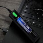 Cargador de soporte de ranura única de batería USB 18650 de 10 PCS con función de linterna
