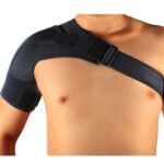 G06 Presión ajustable en cuatro direcciones y hombrera transpirable Equipo de protección deportiva, estilo:, Ordinary Version M (Black)
