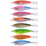 8 colores/juego HENGJIA SJ057 cebo simulado de camarón de madera luminoso gancho de calamar cebo duro, 11cm 13.4g