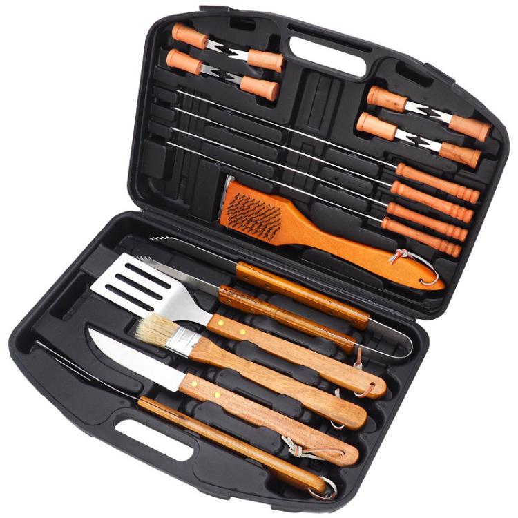 TBD06057280.jpg Juego de 19 piezas de caja de herramientas para barbacoa con mango de madera de acero inoxidable para exteriores - Imagen 1