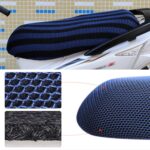 Funda impermeable para asiento con aislamiento térmico y protección solar para motocicleta, evita tomar el sol en el asiento, protege el cojín del scooter, tamaño: L, longitud: 70-77 cm;Ancho: 40-50cm, Size: L (Black Blue)