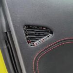 2pcs/Set Forged Gold Foil Carbon Fiber Car Door Air Outlet Decorative Sticker for Chevrolet Corvette C8 2020-, Left and Right Driver, Door Air Outlet - Imagen 4
