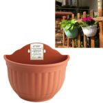 Macetas para colgar en la pared de estilo europeo, lavabo semicircular para colgar en la pared, de imitación de cuero, macetas en macetas para interiores y exteriores, tamaño grande: 27 * 15 * 22,2 cm, entrega de colores aleatorios