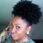 FBBZT02 Peluca de red de pelo rizado esponjoso con cabeza de explosión para personas negras europeas y americanas