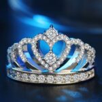 Anillo de circón chapado en platino con forma de corona de princesa reina, tamaño de EE. UU.: 10, diámetro: 19,8 mm, perímetro: 62,1 mm, 10 - Imagen 3