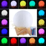 Lámpara de luna de impresión 3D con control táctil de 15 cm, Carga USB Luz nocturna LED de ahorro de energía que cambia de 16 colores con base de soporte de madera y control remoto