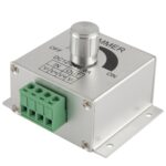 Regulador de atenuación LED con interruptor de atenuación de un solo color de aluminio para tira de luz DC12-24V, corriente de salida: 8A (plateado)