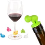 Juego de tapón de vino tinto espiral sellado de silicona de dibujos animados 7 en 1 + juego de pies de copa, entrega de color aleatorio