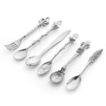 Juego de Mini cucharas de café Vintage, juego de cucharas de café talladas de Metal de estilo real, cubiertos para postre, utensilios de cocina, 2 juegos, Silver