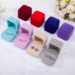3 uds accesorios de joyería de boda caja de joyería de terciopelo cuadrado estuche de exposición de joyería Cajas de Regalo caja de pendientes de anillo - Imagen 3