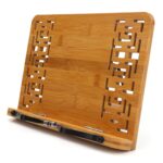 Soporte para sujetalibros de tableta de madera, libros de cocina, libros de texto, documentos, soporte de libro de descanso de lectura plegable de bambú, Hollow Large - Imagen 2