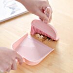 Mini escoba para el hogar, escoba pequeña para escritorio, cepillo para teclado, conjunto de herramientas de limpieza, Color aleatorio