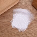 100 Uds bolsas de celofán transparente de plástico bolsa de regalo de galletas de caramelo de lunares con bolsa autoadhesiva DIY bolsas de celofán para fiesta, 8x10cm - Imagen 4