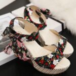 Cuña bohemia de boca de pez de fondo grueso con flores de tacón alto zapatos de mujer salvajes, 38