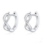 Infinite Love Pendientes chapados en platino Pendientes de botón de plata esterlina S925