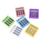 Mini calculadora de bolsillo de dibujos animados, herramienta de cálculo de baterías de monedas de mano, colores dulces, Pocket Mini Calculator