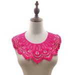 Collar bordado de encaje de seda de leche Collar falso hueco tridimensional Accesorios de ropa de bricolaje, Tamaño: 32 x 32 cm, Rose Red