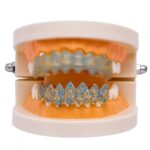 Tirantes Hip Hop Halloween Vampire 8 Zircon, Gold Lower Teeth