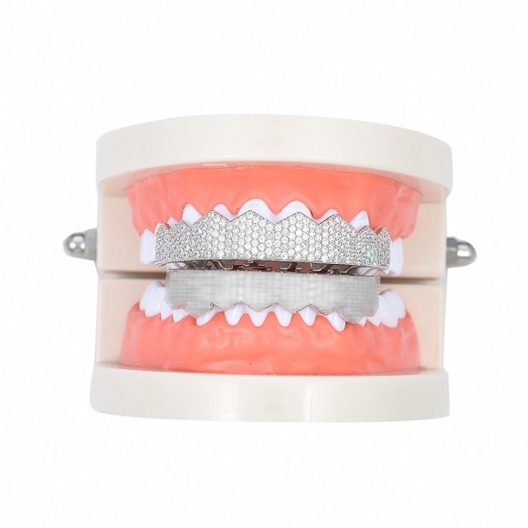 TBD0558079705.jpg Hip-HopChapado en Oro con Microincrustaciones de Circón 8 Tirantes de Oro, Silver Upper Teeth - Imagen 1