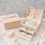 Caja de almacenamiento de joyas tipo cajonera de cuero de tres capas, caja para pendientes con cerradura, Three-Layer (Creamy White) - Imagen 7