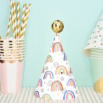 20 PCS lindos niños bronceadores sombreros de cumpleaños pastel hornear decoración sombreros de fiesta, Cute Rainbow