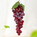 Simulación de fruta, simulación de uvas, PVC con accesorios para brotes de uva color crema, 4 Bunches 60 Red Grapes