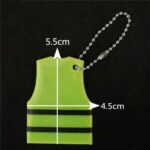 15 PCS Estilo de chaleco Colgante reflectante Advertencia nocturna Destacado Llavero reflectante Entrega de color aleatorio, Vest Style Keychain - Imagen 3