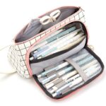Angoo Estuche de lápices de gran capacidad Bolsa de papelería de lona linda, Black White In The Palm, Fairy Plaid, Pink, Ink, Moon White, Qingtian, Begonia, Scottish Plaid, Gentle Breeze, Daisy, Dawn, Cherry Pink, Blue Gray, Ink Painting, Blue Sea Lege...