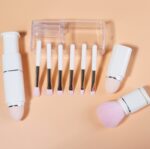 Brocha de maquillaje cuadrada 8 en 1, Mini brocha retráctil portátil para rubor, brocha para sombra de ojos, juego de maquillaje para principiantes, 8 in 1(Light Blue) - Imagen 3