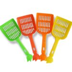 10 PCS 93817 Suministros de limpieza para mascotas Grid Cat Litter Scoop Color Partido aleatorio