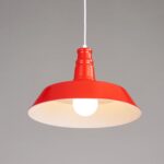 Candelabro de una sola cabeza de hierro forjado para dormitorio, comedor, sin bombilla, 26cm (Red)