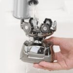Afeitadora de peluquero impermeable multifuncional de 7 cabezales, USB charging, Wireless charging - Imagen 4