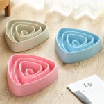 2 PCS Pet Plastic Triangle Anti-Choke Bowl Antideslizante Slow Food Dog Bowl, Small Beige - Imagen 6