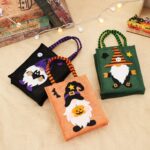 Las bolsas de asas de lino de muñeca de dibujos animados de Halloween - Imagen 4
