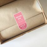 5 bolsas de 10 hojas/bolsa de pegatinas rectangulares con emoticonos lindos para sellar cajas de regalo - Imagen 4