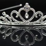 2 uds., banda para el pelo de corona para niña pequeña, adornos para el pelo de aleación, tocado de diamantes de imitación, Rhinestone Crown F - Imagen 3