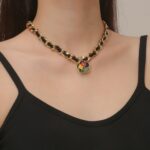 Cadena de clavícula de collar de temperamento de metal para mujer, N2209-8 Black Flower Cloth