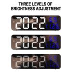 Reloj despertador LED Digital con pantalla de espejo 671, enchufe USB/batería de doble uso con pantalla de temperatura/humedad, 671 (Black Shell White Blue) - Imagen 4