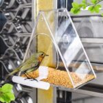 Jaula de acrílico para pájaros, caja transparente para mascotas, comedero triangular para pájaros - Imagen 6