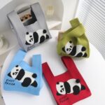 Bolso de punto de panda gigante de primavera y verano Bolso de estilo chaleco de dibujos animados de gran capacidad - Imagen 3