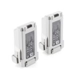 El kit Fly More Plus original para DJI Mini 3 Pro contiene baterías de 3850 mAh, hélices y un centro de carga. - Imagen 3