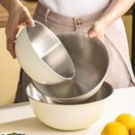 Cuenco de acero inoxidable 304 para platos de grado alimenticio, cuenco agitador para hornear verduras, lavabo de madera de sándalo, 22cm (Yellow) - Imagen 9
