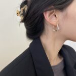 Pendientes de botón de temperamento simple de estilo escarchado para mujer con hebilla de aguja de plata S925, Large Silver