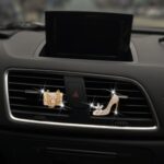 2 unids/set salida de aire del coche decoración con incrustaciones de diamantes Clip de aromaterapia, Bag+Color High Heels - Imagen 5