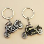 Llavero con colgante de metal con decoración de motocicleta de simulación, X-1425 Black - Imagen 4