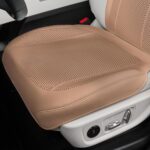 Cojín de asiento de coche ventilado, perforado y transpirable. Funda universal para el respaldo del asiento del coche de 5 plazas., Front Seat Cushion Brown