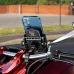 Soporte para teléfono móvil Kewig M9-S para motocicleta, con carga inalámbrica de 15 W y resistente al agua IP66. - Imagen 2